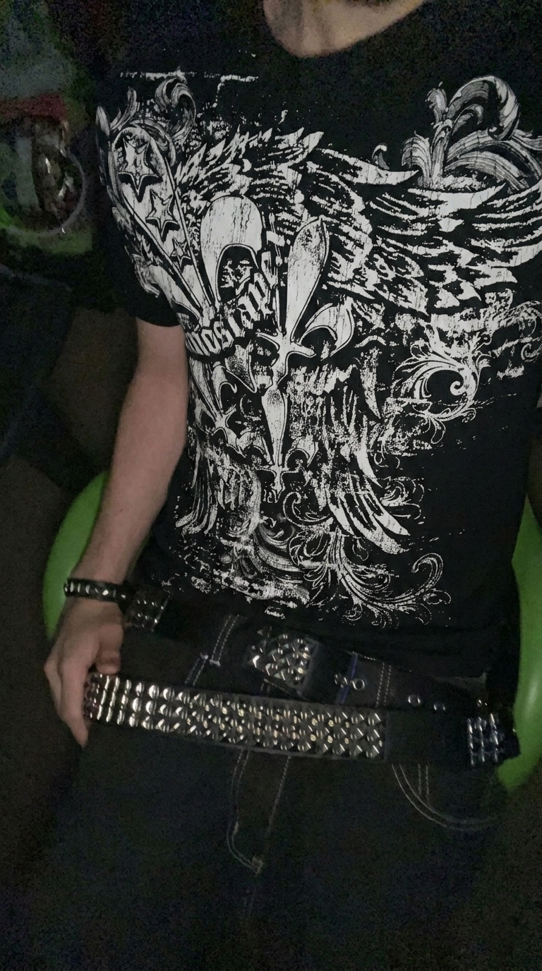Monarch tee